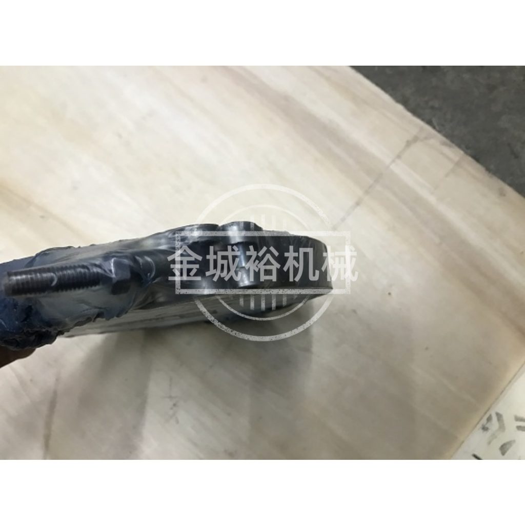 1W-6694: 212.00 mm 最小内径 V 形带夹 卡特彼勒D9R D11R D8L D10R